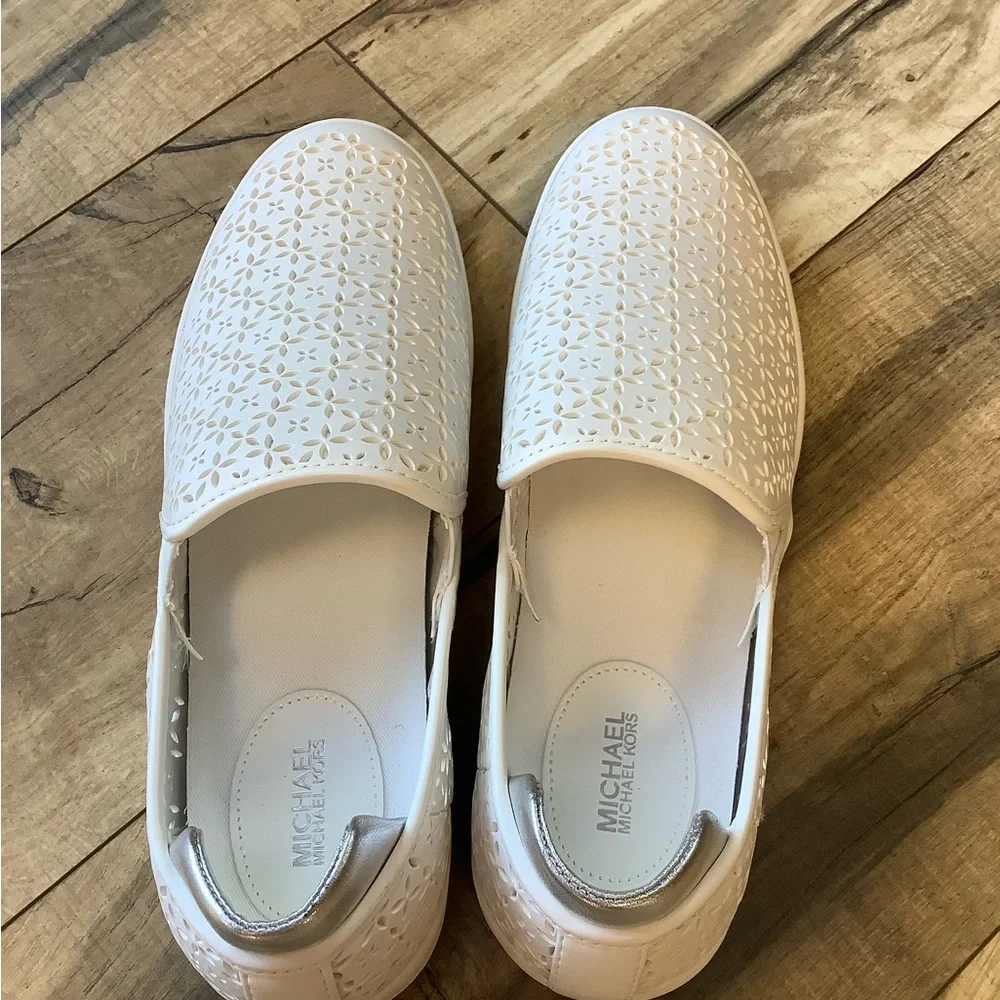 Michael Kors Womens Shoes Nappa Faux Leather Ophelia Slipon White 43S20PFPAL New - Picture 3 of 9